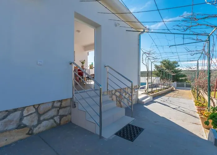 別荘 With Heated Pool *