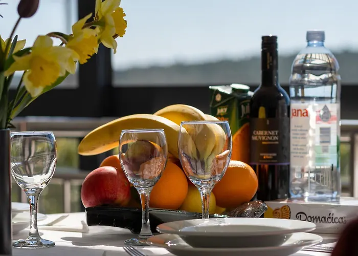 Nyaraló With Heated Pool